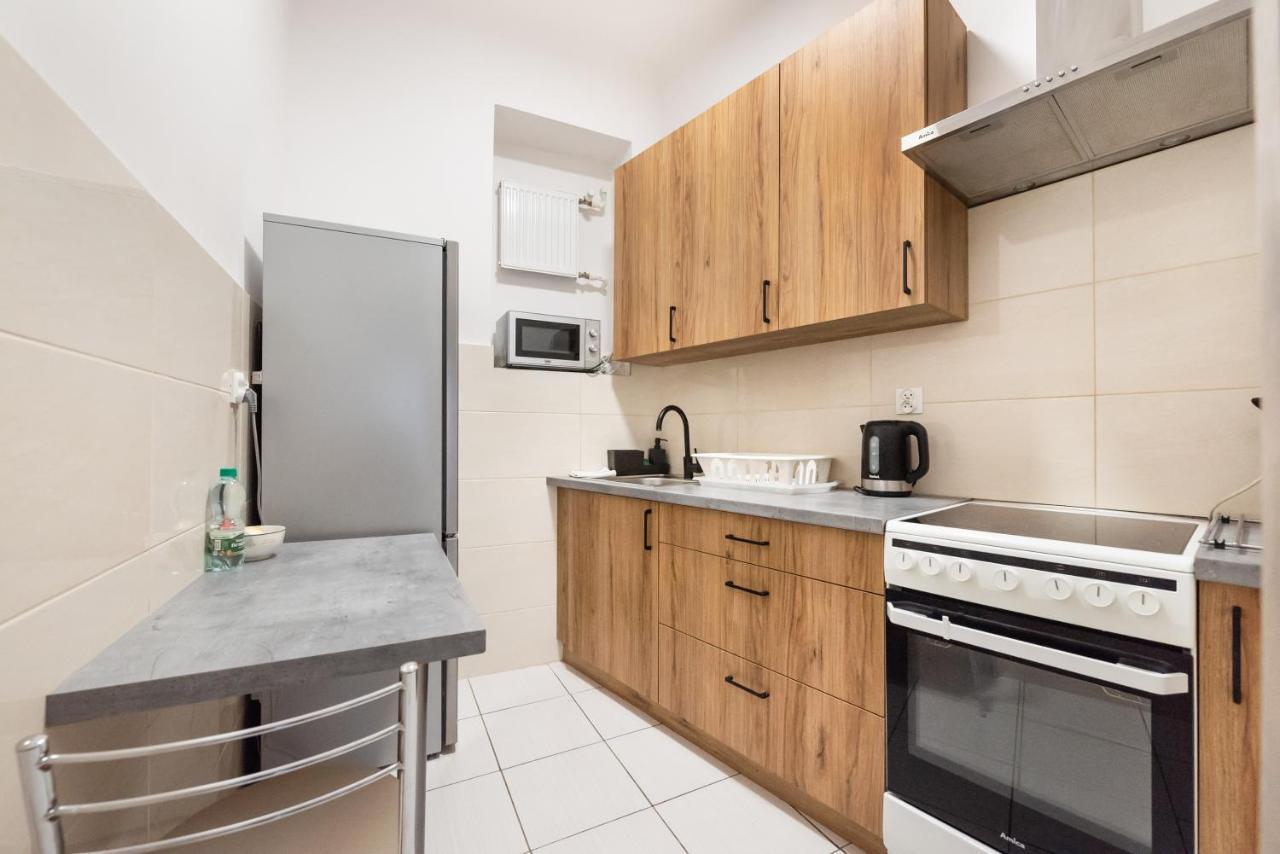 Old Town 5-Bedroom Apartment 华沙 外观 照片