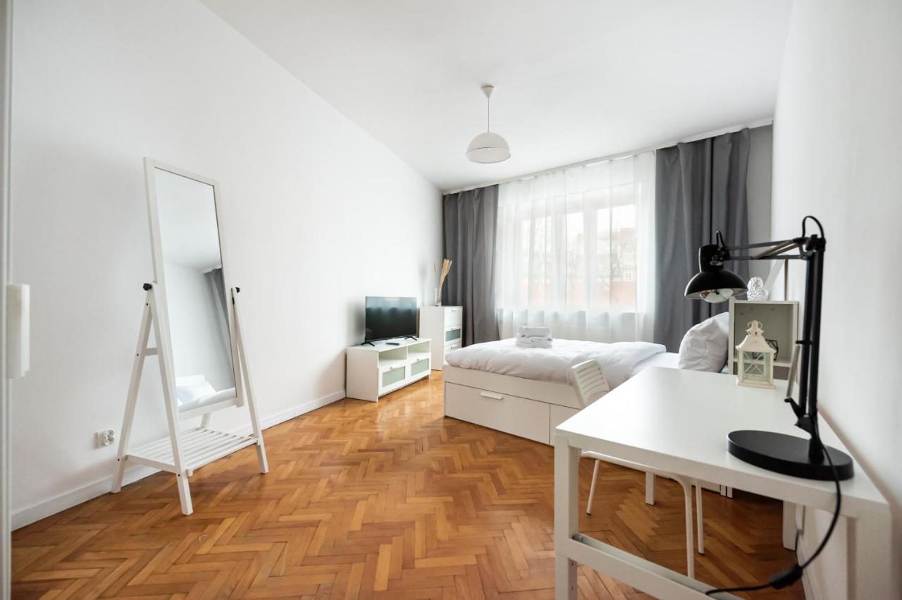 Old Town 5-Bedroom Apartment 华沙 外观 照片